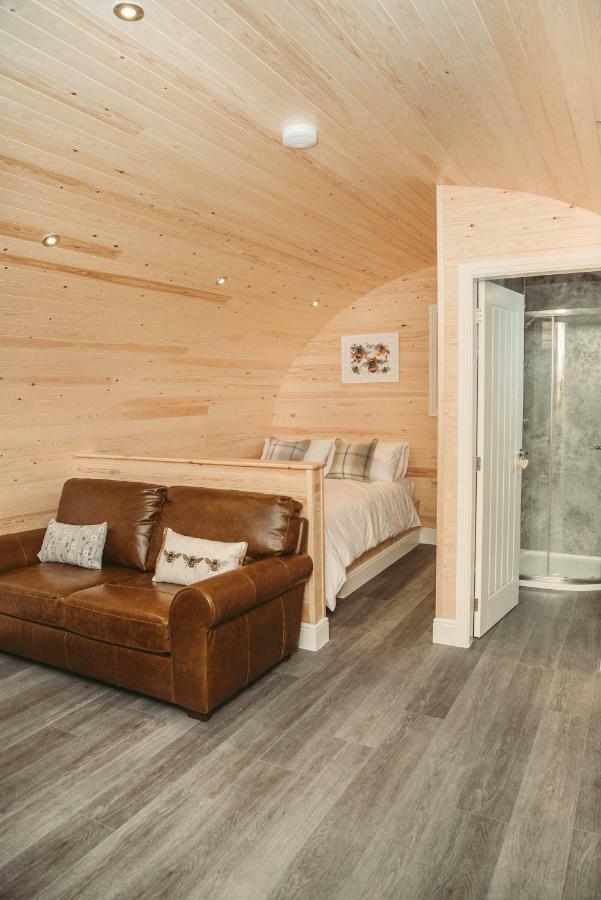 Braeside Retreats Villa เธอร์โซ ภายนอก รูปภาพ